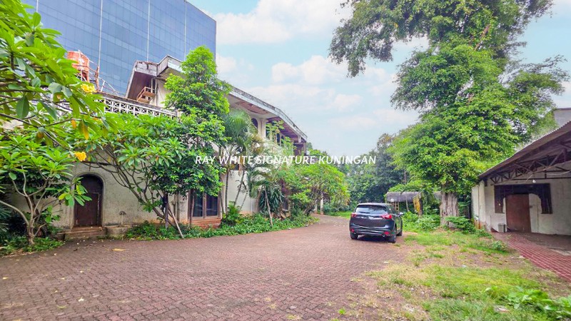 Dijual Rumah Tua di Bangka Raya Lokasi Strategis Dan Untuk Bisnis