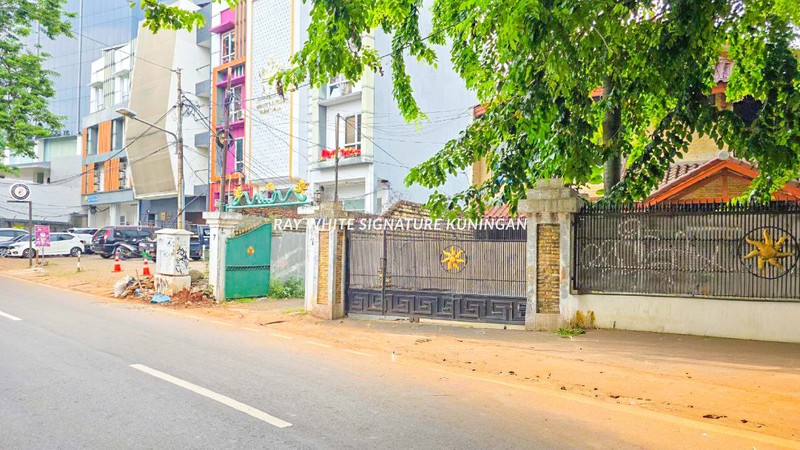 Dijual Rumah Tua di Bangka Raya Lokasi Strategis Dan Untuk Bisnis