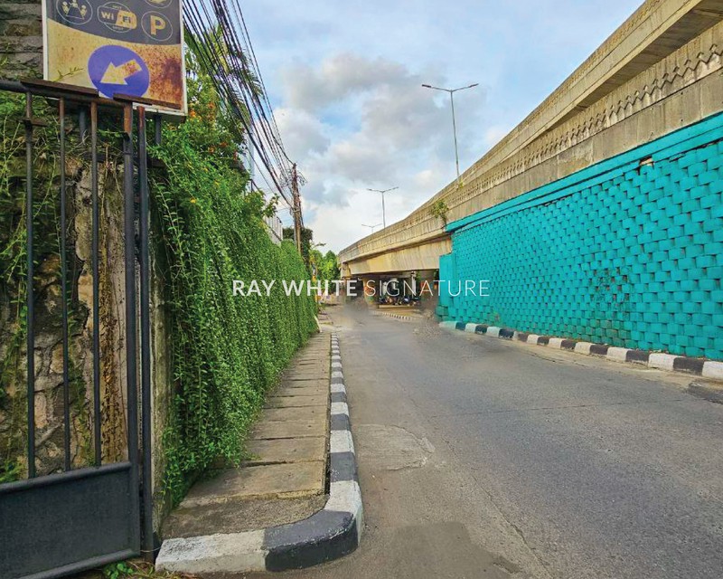 Dijual Hotel Aktif 27 Kamar di Jl Pangeran Antasari