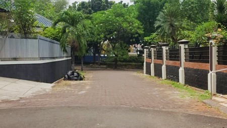 Rumah Luxury di Kawasan Bintaro Sektor 1, Jakarta Selatan