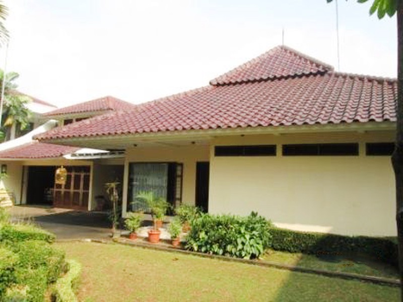 Rumah Luxury di Kawasan Bintaro Sektor 1, Jakarta Selatan