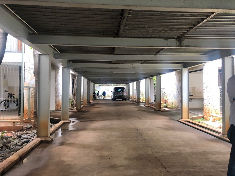 Dijual Rumah Compound di Kemang