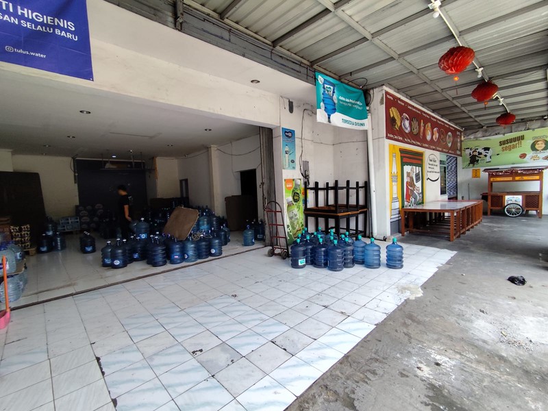 Dijual Rumah Dengan Tanah Yang Luas, 848 Meter Persegi, Berada Dekat Dengan Tugu Jogja, Bumujo, Jetis, Yogyakarta