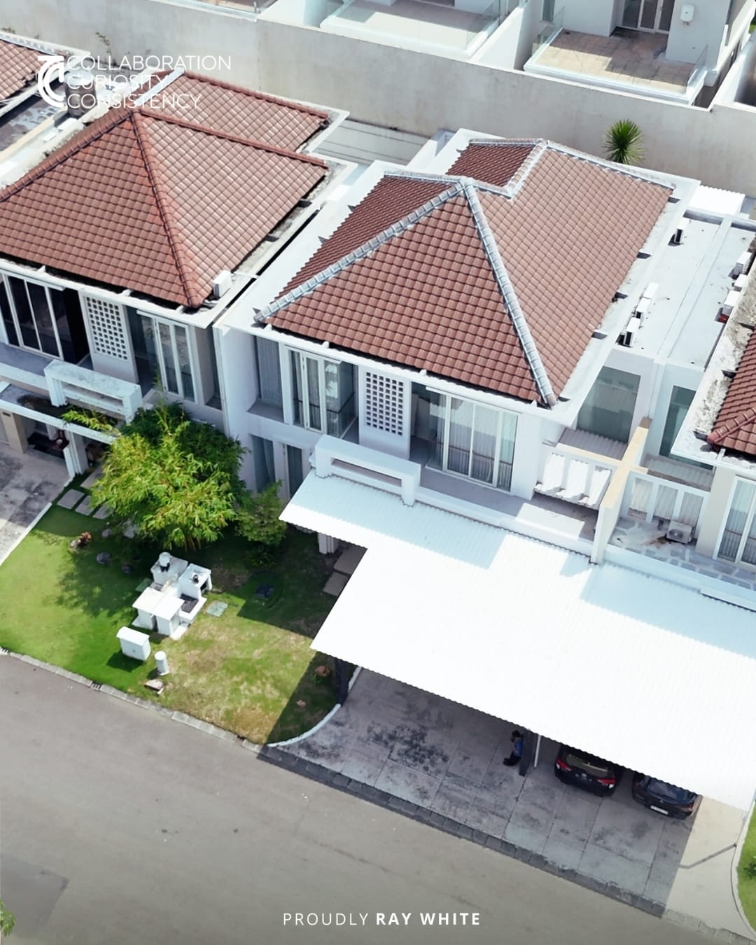 Jual Rumah 3 Lantai di Graha Family Surabaya Barat