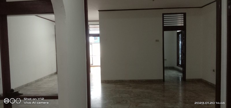 Rumah Siap Huni dengan Hunian Nyaman dan Asri di Rawamangun, Jakarta Timur