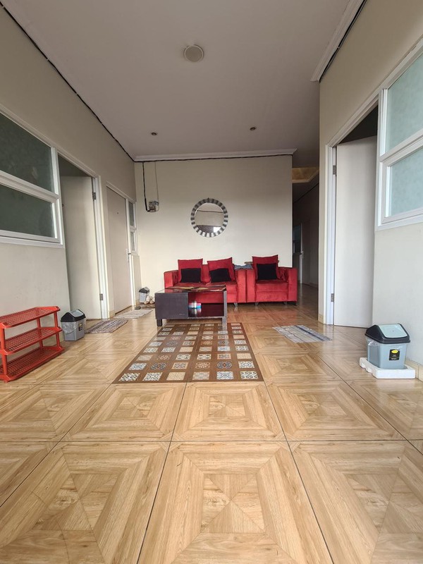 Rumah Kost siap huni 3 Lantai di Kelapa Dua selangkah ke Gading Serpong