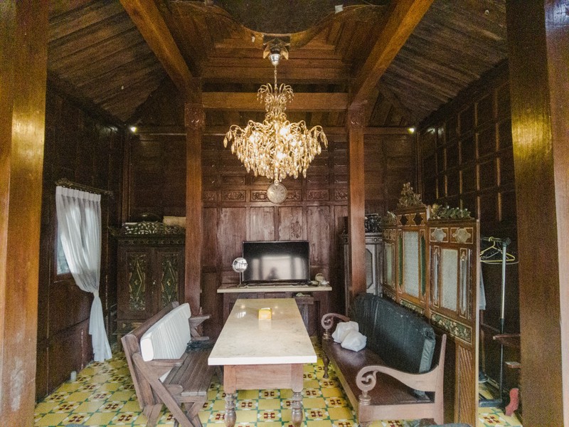 Dijual Villa Kayu Joglo Asli, Nuansa Etnik yang Teduh, Donoharjo, Ngaglik, Sleman