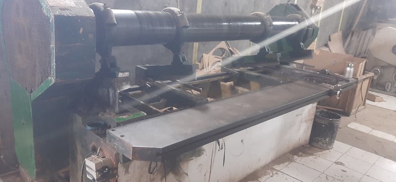 Ruang Usaha Luas Lokasi Strategis Pinggir Jalan @Cilodong, Depok