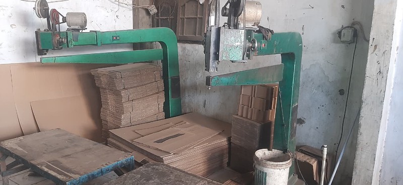 Ruang Usaha Luas Lokasi Strategis Pinggir Jalan @Cilodong, Depok