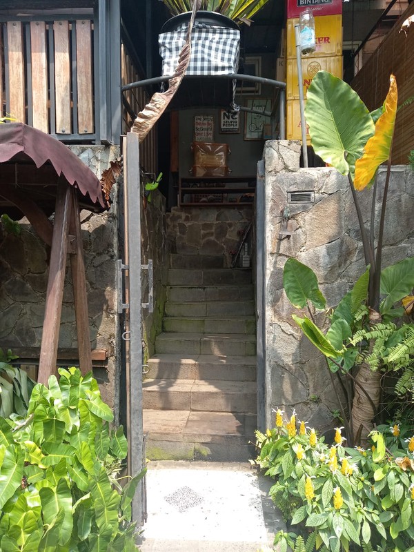 Rumah Hook Nyaman di Nerada Estate Pondok Cabe - Lokasi Strategis