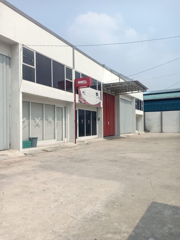Gudang Strategis Disewa di Halim Jurumudi Tangerang - LT 300 m&#xb2;