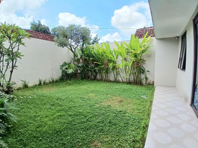 Rumah 2 Lantai Di Soragan, Kasihan Bantul, 100 Meter Dari Rskia Adinda & Dekat Malioboro