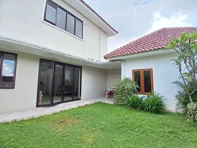 Rumah 2 Lantai Di Soragan, Kasihan Bantul, 100 Meter Dari Rskia Adinda & Dekat Malioboro