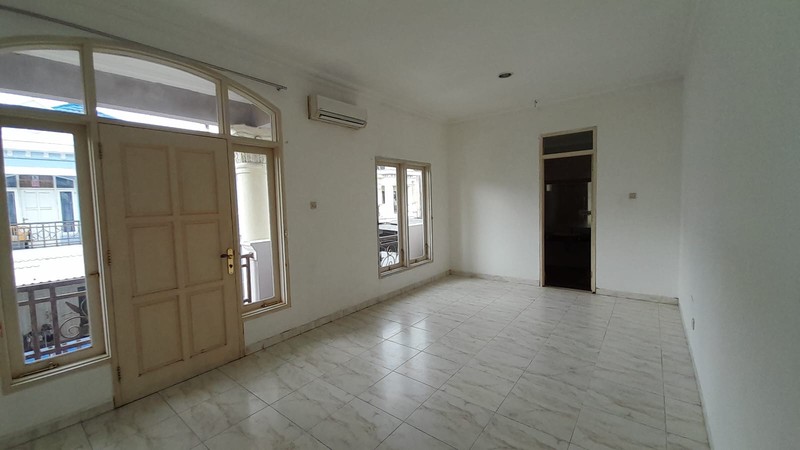 Dijual Rumah Mewah 2 Lantai Lokasi dalam Perum Kasihan Bantul 