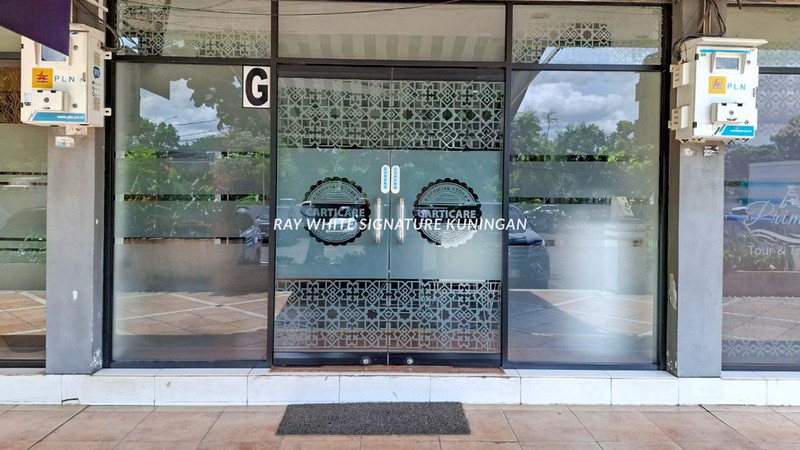 Ruko 4 Lantai Fully Furnished di Jatiwaringin - Siap Pakai, Lokasi Super Strategis!