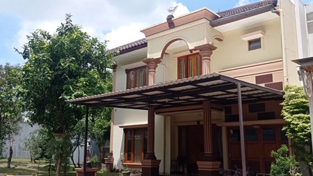 Rumah Hoek 2 Lantai di The Green BSD Dekat Stasiun Kereta