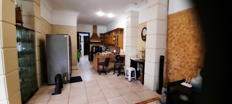 Rumah Asri siap huni Jl Lengkong Pondok Indah