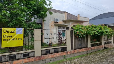 Rumah di Komplek Depkes 3 Jatibening Lokasi Strategis