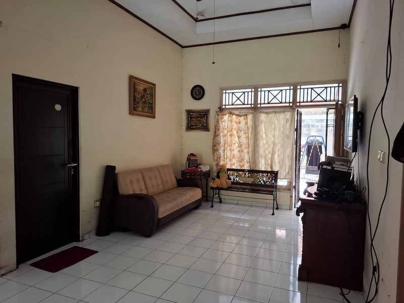 Rumah di Komplek Depkes 3 Jatibening Lokasi Strategis