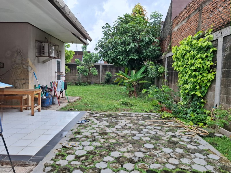 Rumah di Komplek Depkes 3 Jatibening Lokasi Strategis