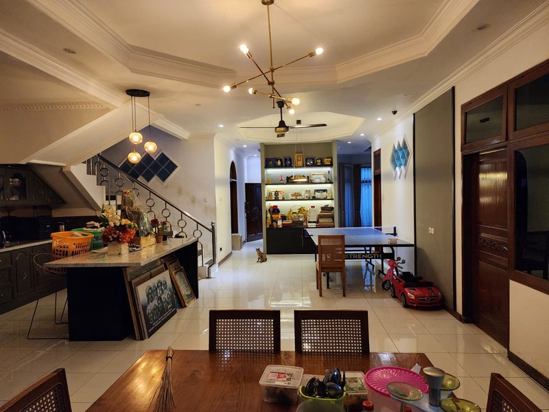 Rumah di Pancoran Jakarta Selatan - Lingkungan Tenang dan Akses Mudah