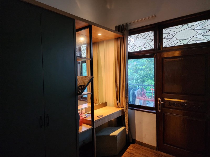 Rumah di Pancoran Jakarta Selatan - Lingkungan Tenang dan Akses Mudah