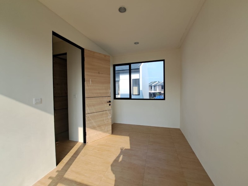 Rumah Modern di Park Serpong, Cluster Legok Cendana