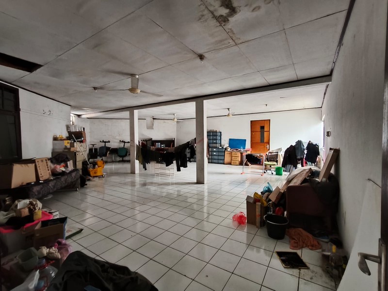 Rumah di Cluster Simpruk - Hunian Luas & Nyaman