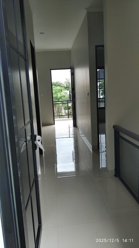Rumah 2 Lantai Siap Huni dengan Hunian Nyaman dan Asri di Pesanggrahan, Jakarta Selatan