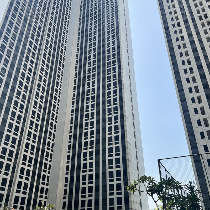 PARTEMEN CHADSTONE 2 BR - TOWER DARIO LANTAI 15 SIAP HUNI FULL FURNISHED 