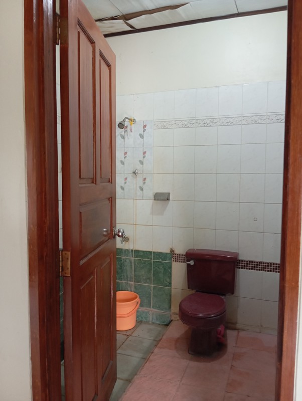 Rumah 2 Lt Strategis Bebas Banjir Pinggir Jalan Dekat Fasilitas Premium Grand Wisata