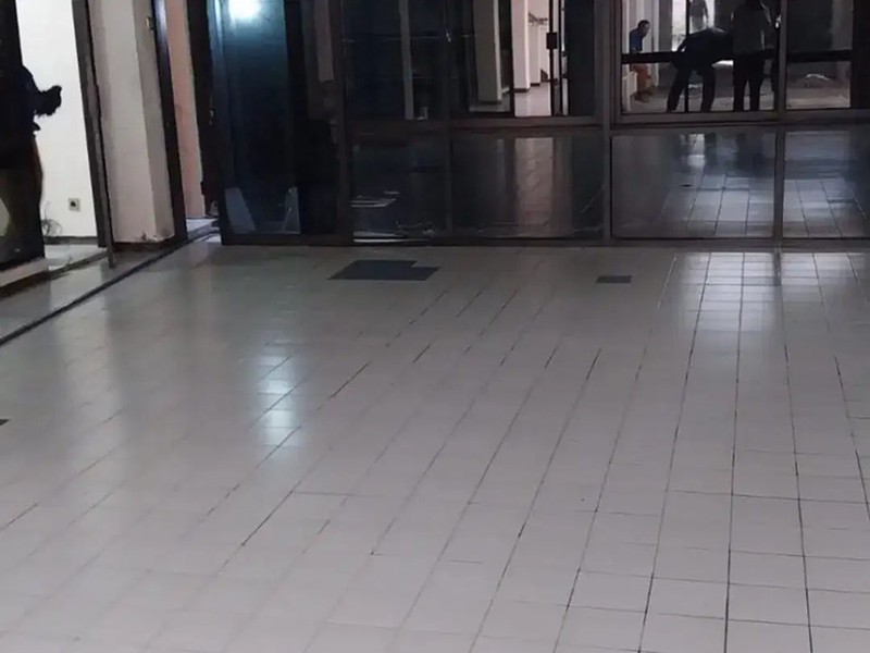 JUAL RUMAH KANTOR DI PUSAT KOTA SURABAYA JL IMAM BONJOL