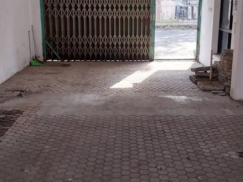 JUAL RUMAH KANTOR DI PUSAT KOTA SURABAYA JL IMAM BONJOL