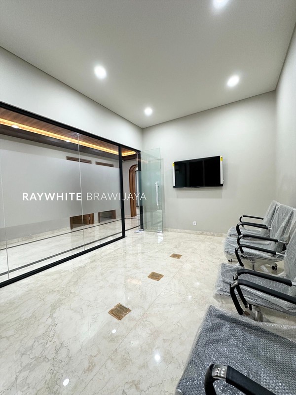 Brand New Rumah Kantor Lokasi Strategis Area Sambas Kebayoran Baru