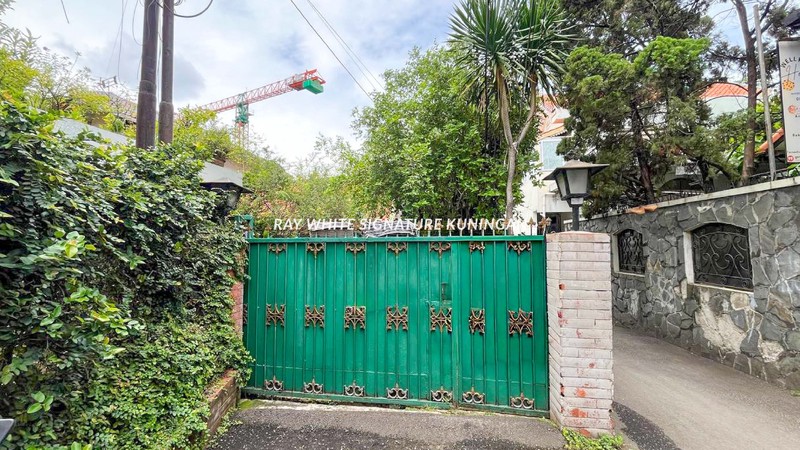 Investasi Emas! Rumah Hitung Tanah Lokasi Premium Haji Nawi