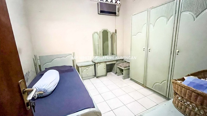 Investasi Emas! Rumah Hitung Tanah Lokasi Premium Haji Nawi