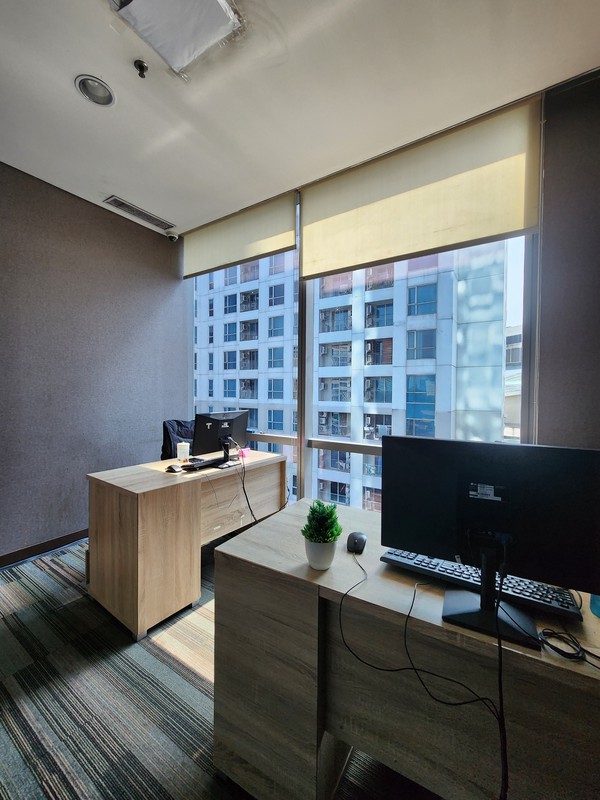 Dijual Cepat! Office Space Fully Furnished di Office 88 @ Kota Kasablanka - Lokasi Strategis, Siap Pakai!
