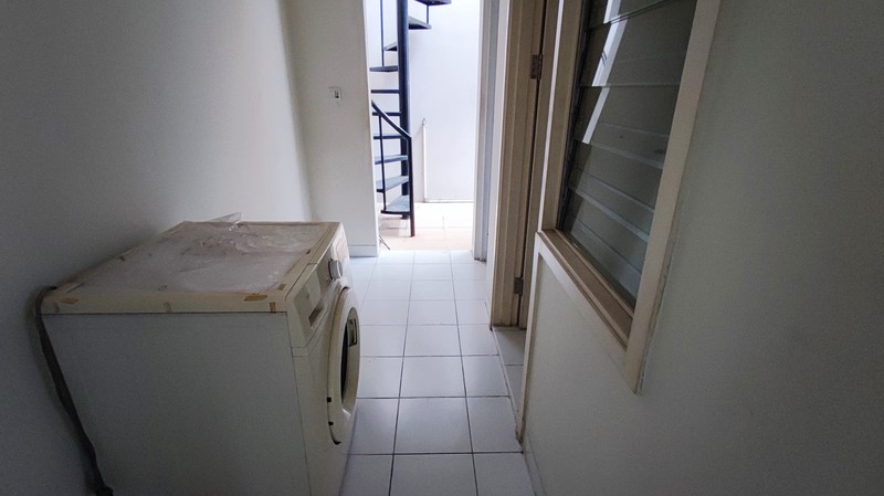 For Rent. Rumah Cantik The Spring Gold Utara, Gading Serpong