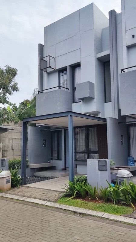 Hot Rent. Rumah modern Tabebuya Invensihaus, BSD