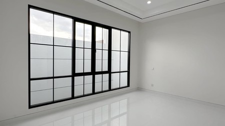 JUAL RUMAH BARU GRAHA FAMILI KAWASAN ELIT