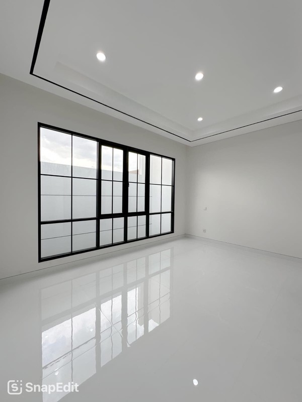 JUAL RUMAH BARU GRAHA FAMILI KAWASAN ELIT