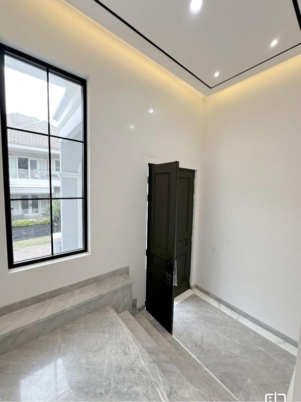 JUAL RUMAH BARU GRAHA FAMILI KAWASAN ELIT