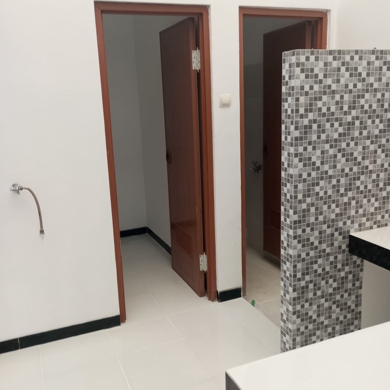 JUAL RUMAH 1 LANTAI VILLA VALENSIA LONTAR