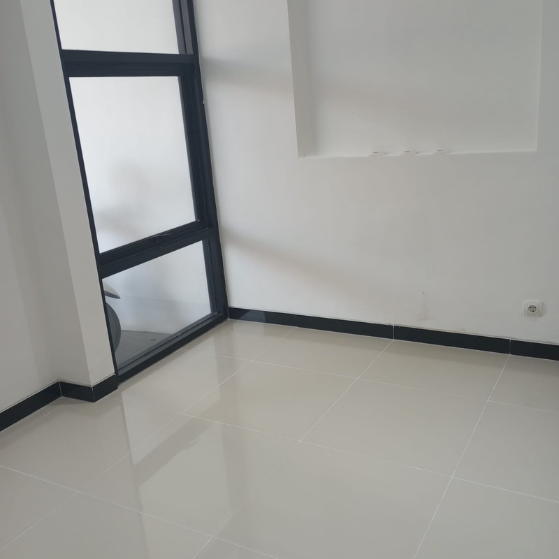 JUAL RUMAH 1 LANTAI VILLA VALENSIA LONTAR