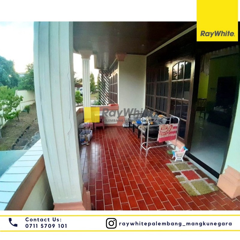 DIJUAL RUMAH MEWAH 2 LANTAI