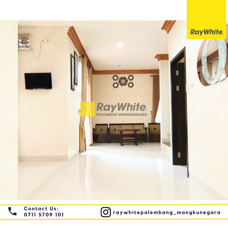 DISEWAKAN RUMAH MEWAH FULL FUNISHER