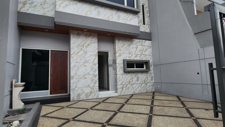 JUAL RUMAH DARMO PERMAI UTARA SIAP HUNI