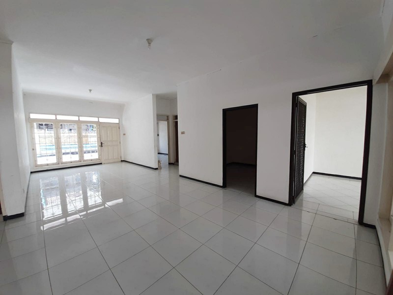 SEWA RUMAH DI KUPANG BARU SBY BARAT