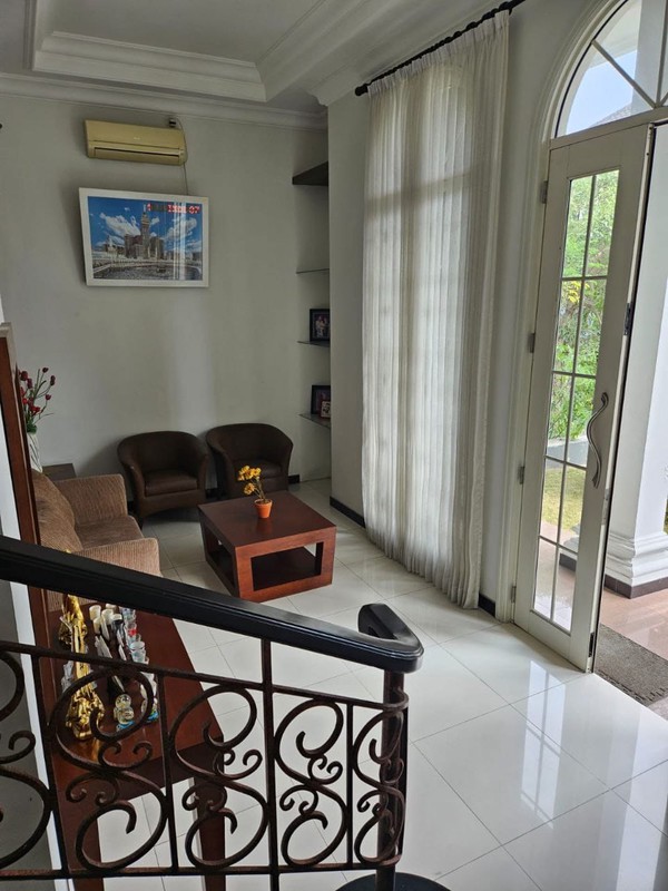 Dijual Rumah Citraland Raffles Garden Full Furnish Surabaya Barat