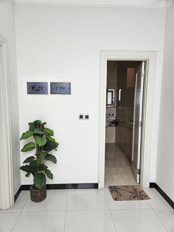 Dijual Rumah Citraland Raffles Garden Full Furnish Surabaya Barat